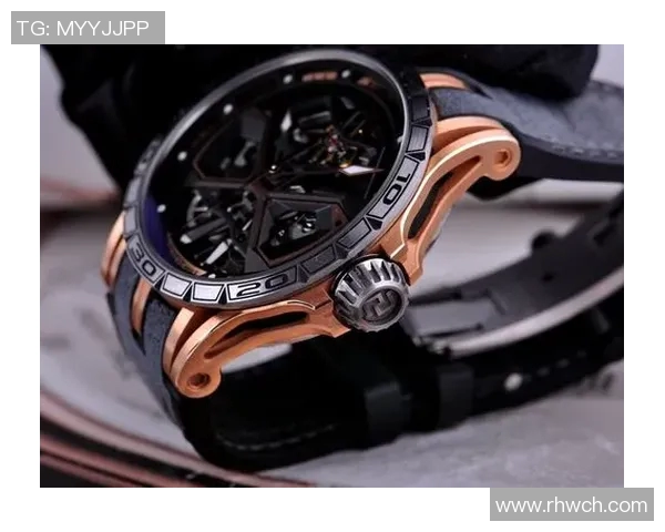 足球球星同款钻石手表尽显奢华魅力与运动激情完美融合